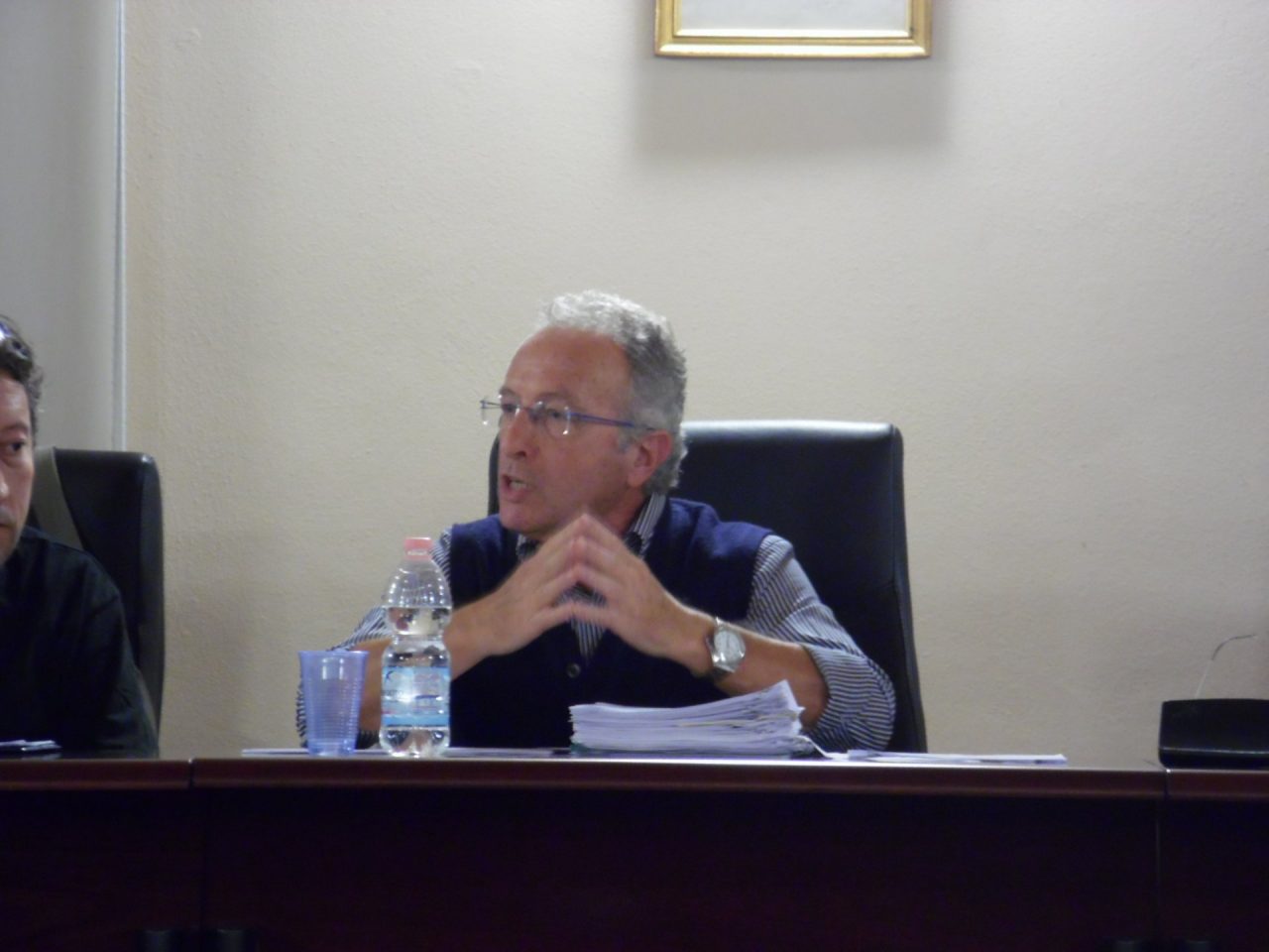 Sindaco contro Scrp: “Ridacci i soldi di varchi e servizio rifiuti”