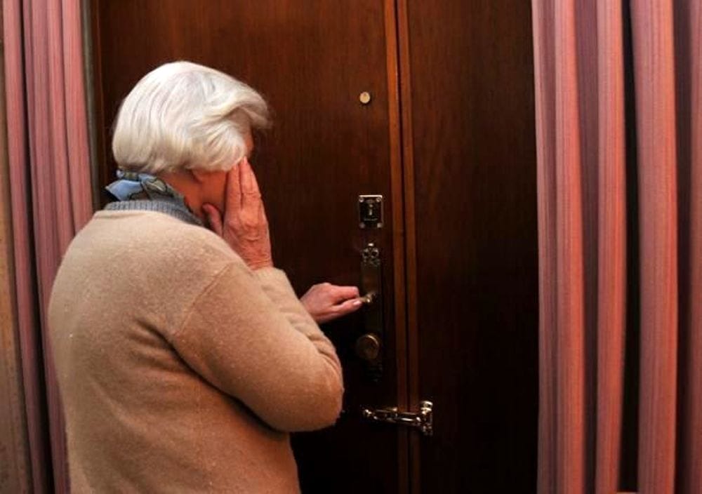 Finti tecnici porta a porta, fate attenzione