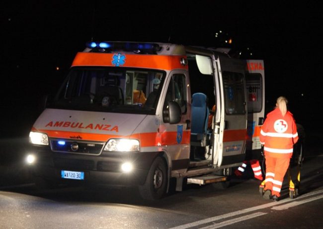 Auto ribaltata e anziana aggredita tra Bassa e Cremasco SIRENE DI NOTTE