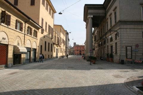 Intrappolata in negozio del centro