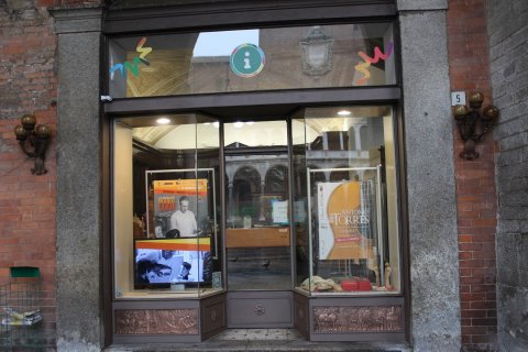 Info point Cremona amplia l’orario di apertura