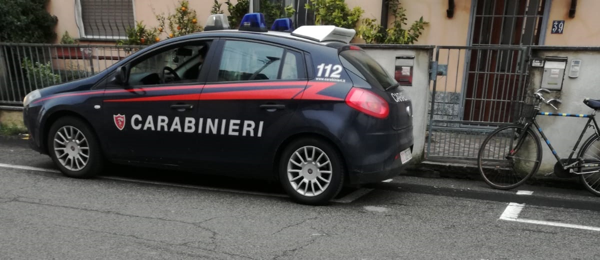 Intrusione alla scuola materna di Rivolta