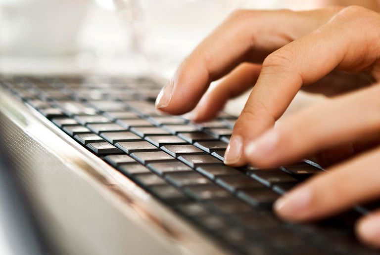 Aumentano i minori vittime di Sextortion: cos’è e come difendersi