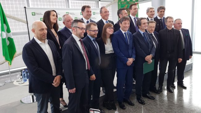 Giunta lombarda senza assessori per Cremona, Mantova e Como, M5S denuncia: “Territori dimenticati”