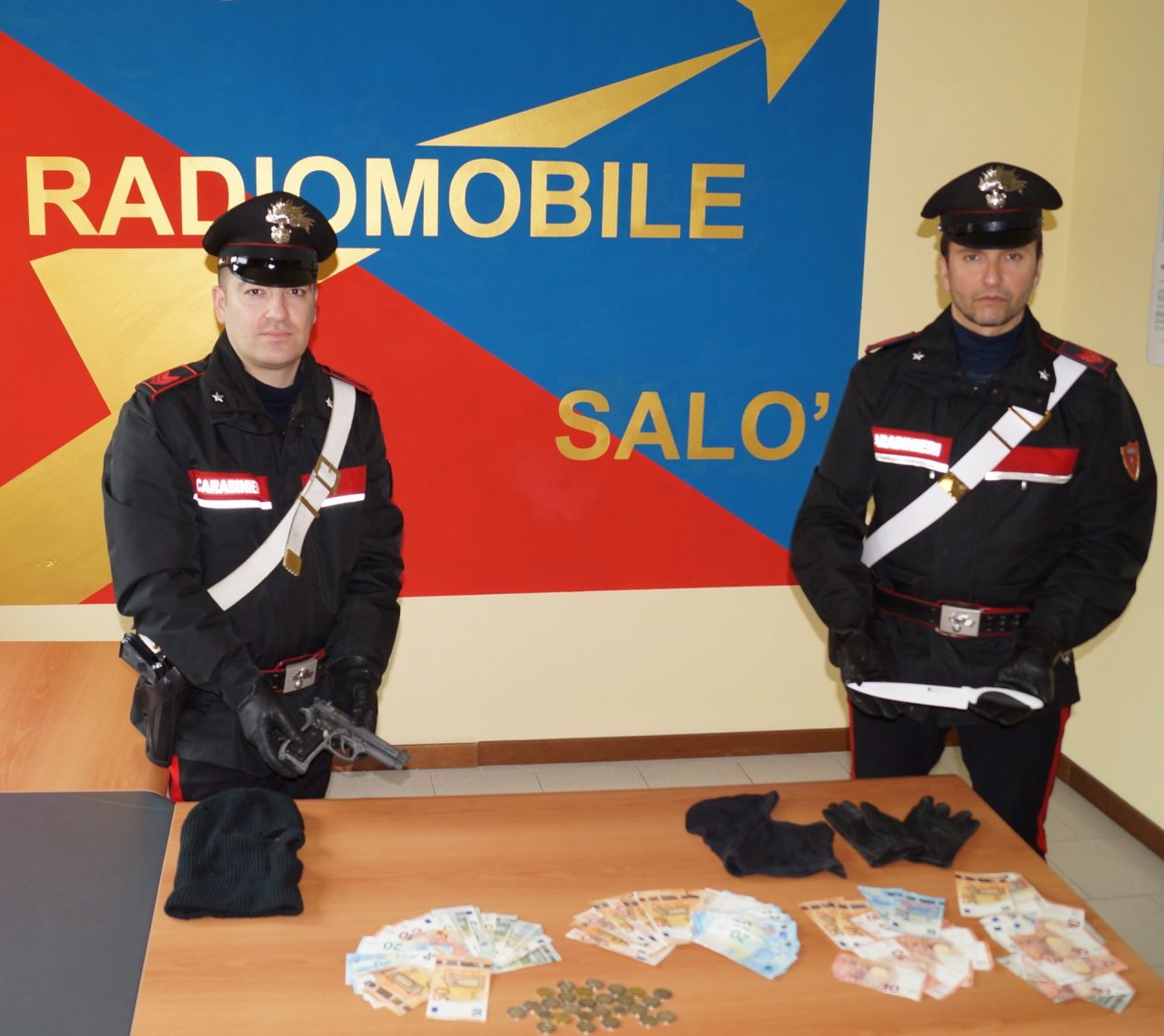 Rapine supermarket, arrestati due bresciani