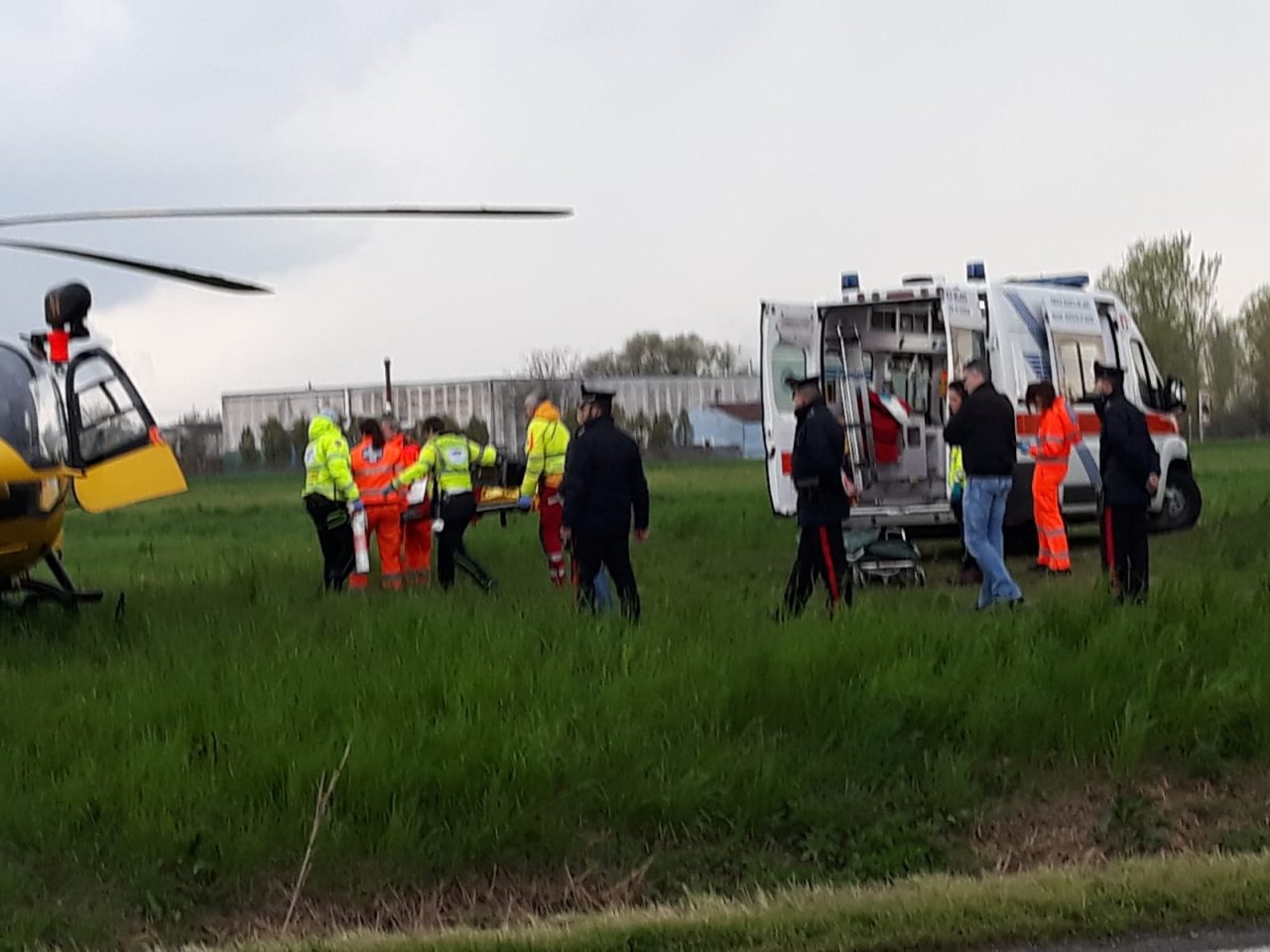 Malore a Pandino, 42enne soccorso con l’elicottero FOTO