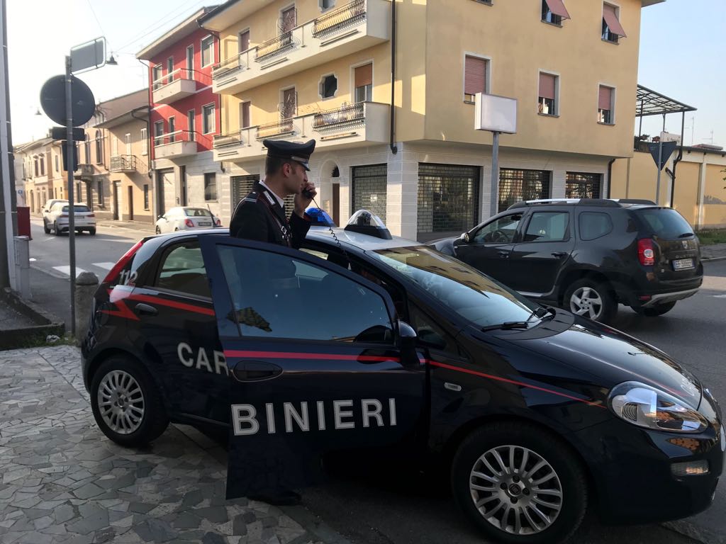 Evade dai domiciliari 19enne di Soresina