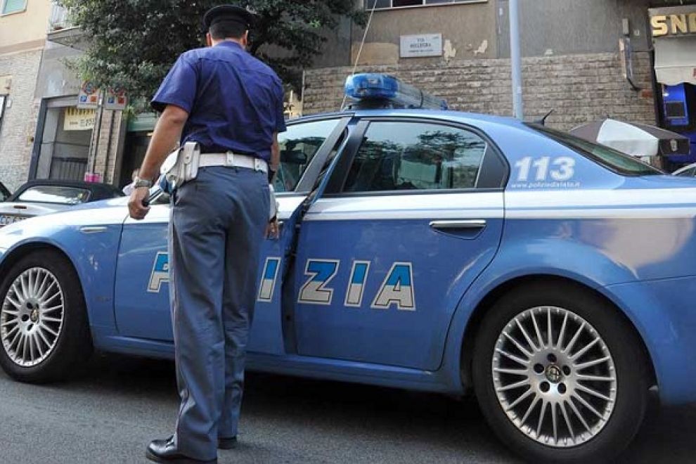 Agenti aggrediti da un nigeriano nella notte