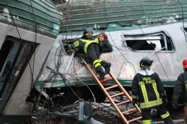 Si è aperto il maxi processo sul disastro ferroviario di Pioltello: 3 morti e 100 feriti