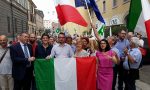 Pd Cremona e cittadini in strada a difesa delle istituzioni