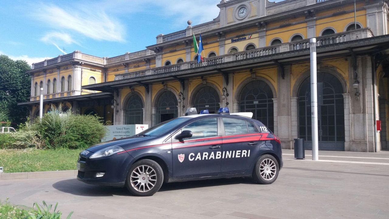Controllo del territorio, al setaccio zone frequentate da spacciatori: un arresto
