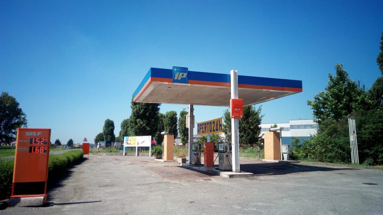 Furto al distributore ad Agnadello