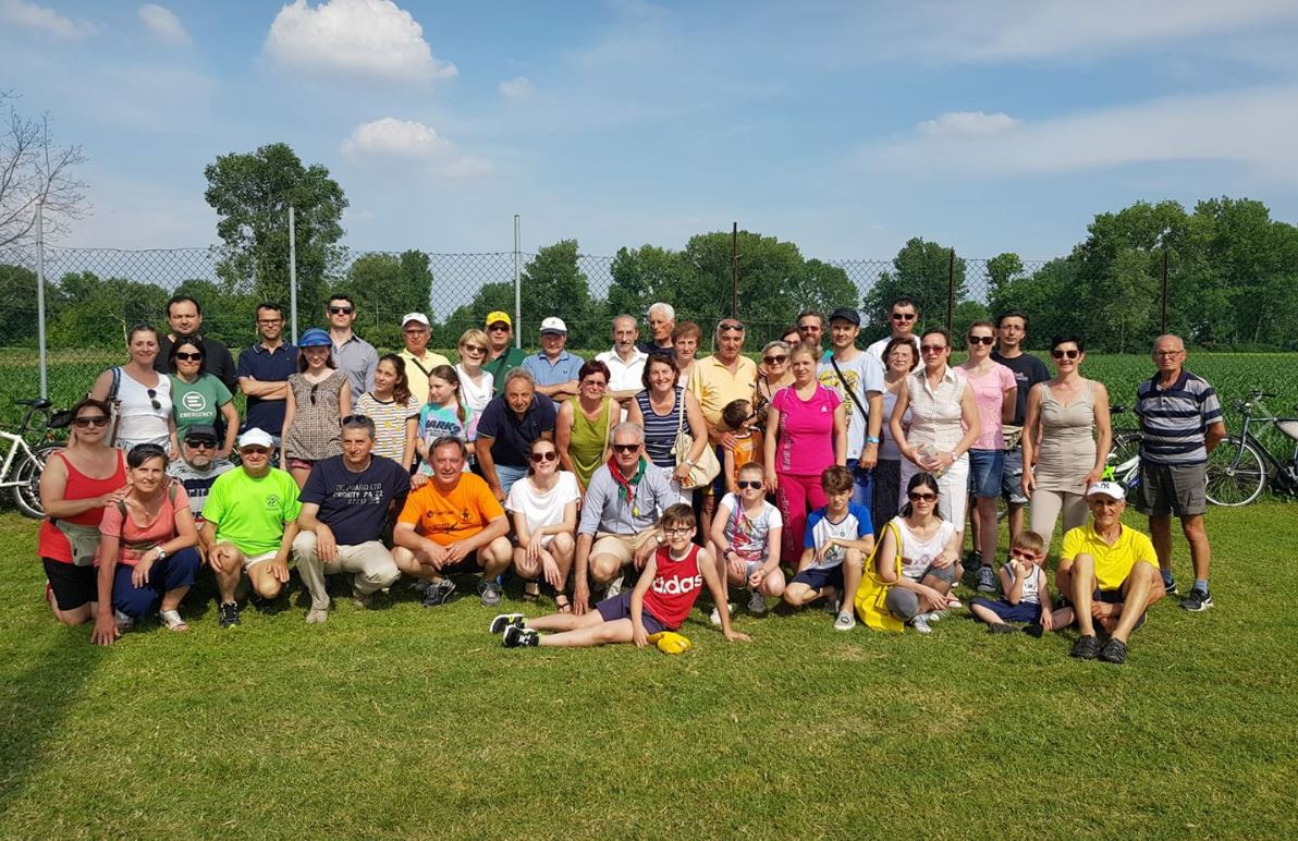 Pedalata con merenda, in 150 salgono in sella