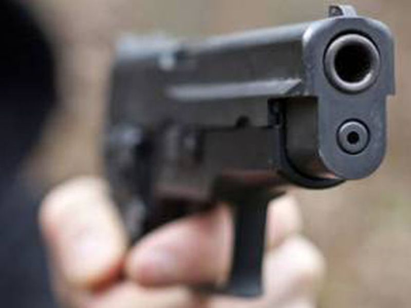 Rapina a mano armata in pieno giorno