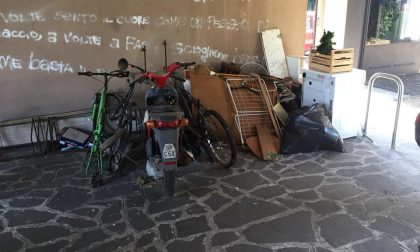 Case popolari come una discarica