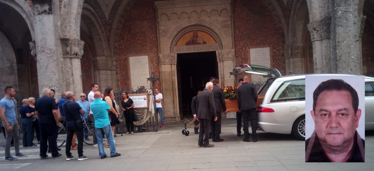 Si sente male in piazza a Rivolta, muore 64enne