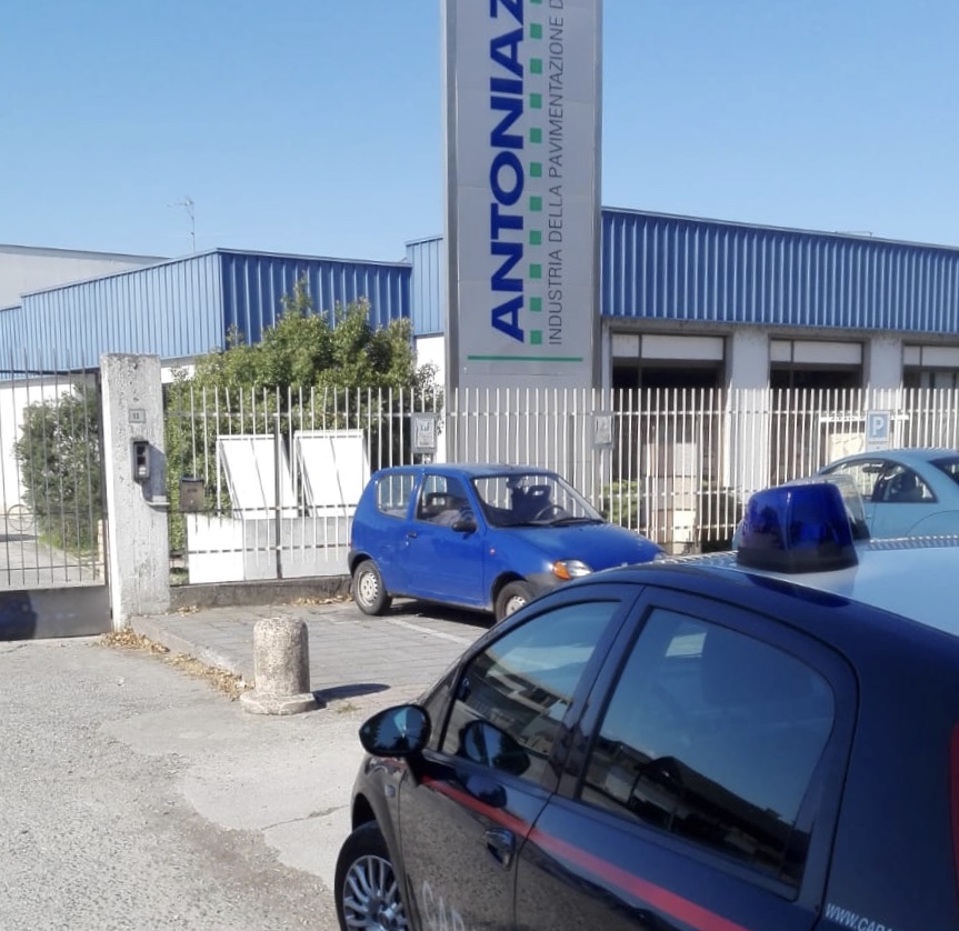 Infortunio sul lavoro, 36enne in ospedale