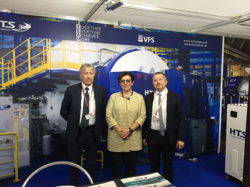 Ministro della Difesa Elisabetta Trenta visita la H.T. Solutions di Vailate