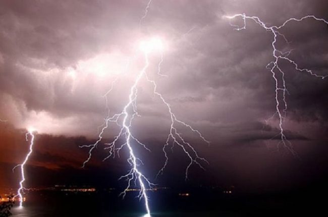Allerta meteo: codice giallo per rischio temporali forti