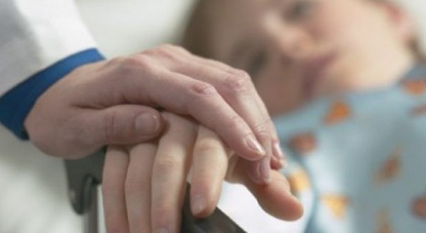 Muore bambina di 7 anni: solidarietà per la famiglia ridotta in povertà