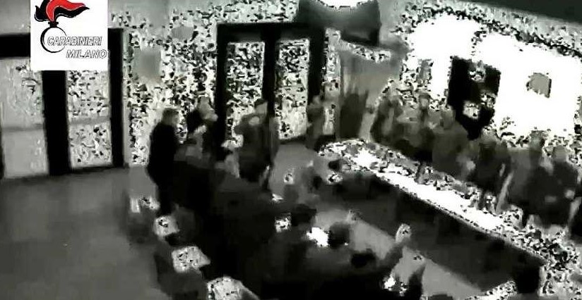 Le mani della mafia sulla pianura, tra prostituzione, droga e incendi