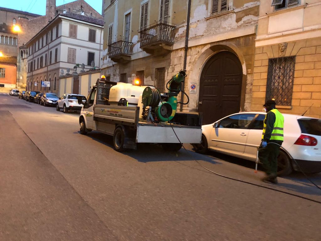 Disinfestazione straordinaria per West Nile in via XX Settembre e aree limitrofe