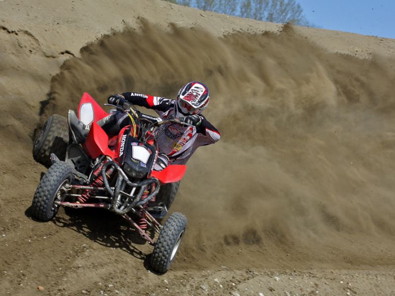 Motocross, Quadcross e Sidecarcross, fine settimana di gare