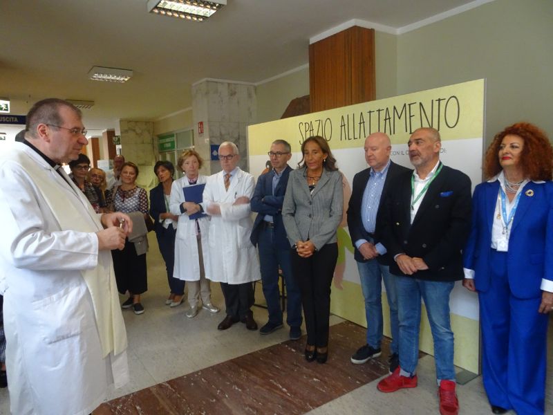 Settimana Allattamento Materno: inaugurato il nuovo Baby Pit Stop all’ospedale di Cremona