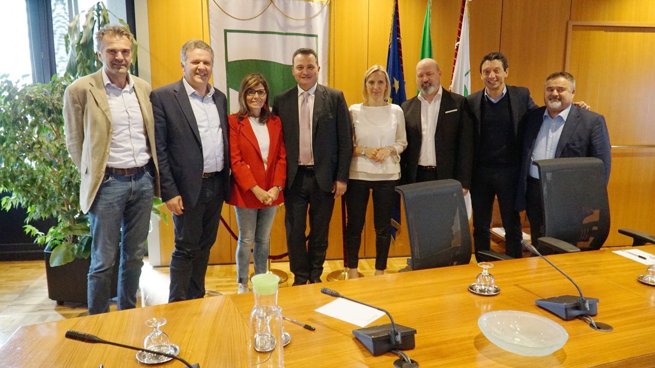 Infrastrutture tavolo tecnico su treni e ponti per Cremona e Piacenza