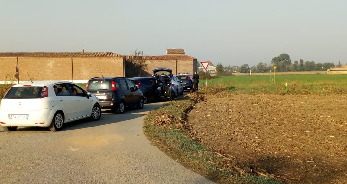 Rave nel parco dell’Oglio, ragazzi fuggono a piedi alla vista dei carabinieri
