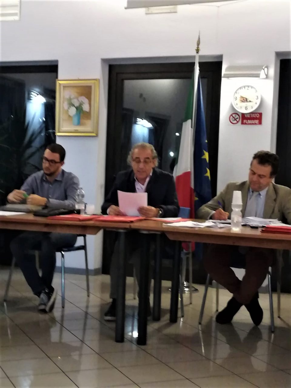 Il sindaco Calderara insultato: “Mario Uberti si scusi o lo querelo”