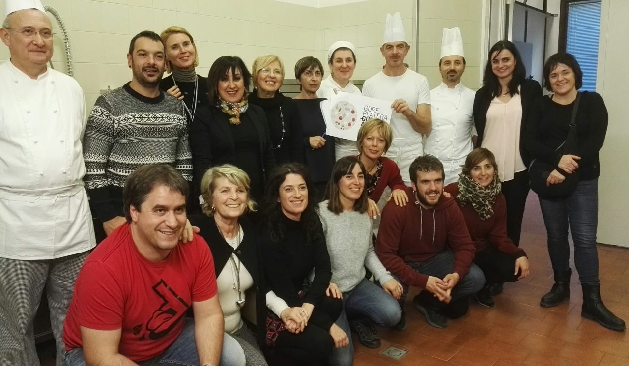 Ristorazione scolastica, anche gli ospiti stranieri apprezzano