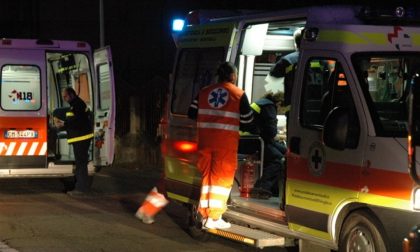 Malore, ciclista investito e incidente stradale SIRENE DI NOTTE