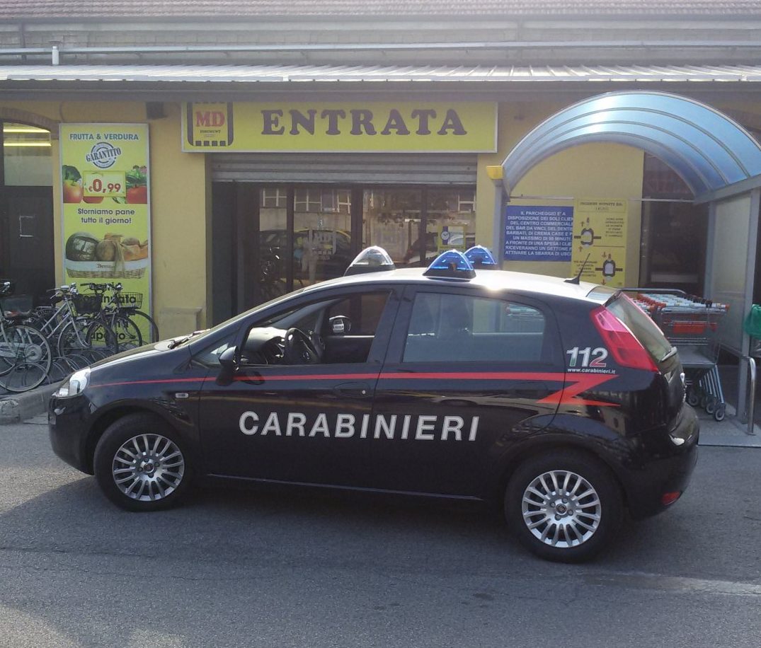 Presidio dei carabinieri nei centri commerciali
