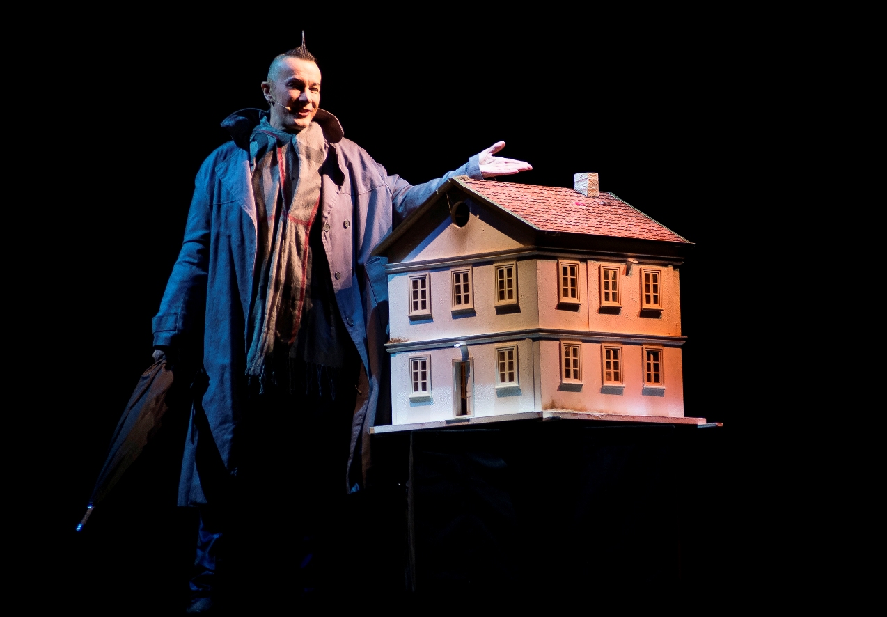 Arturo Brachetti in “Solo” al Teatro Ponchielli