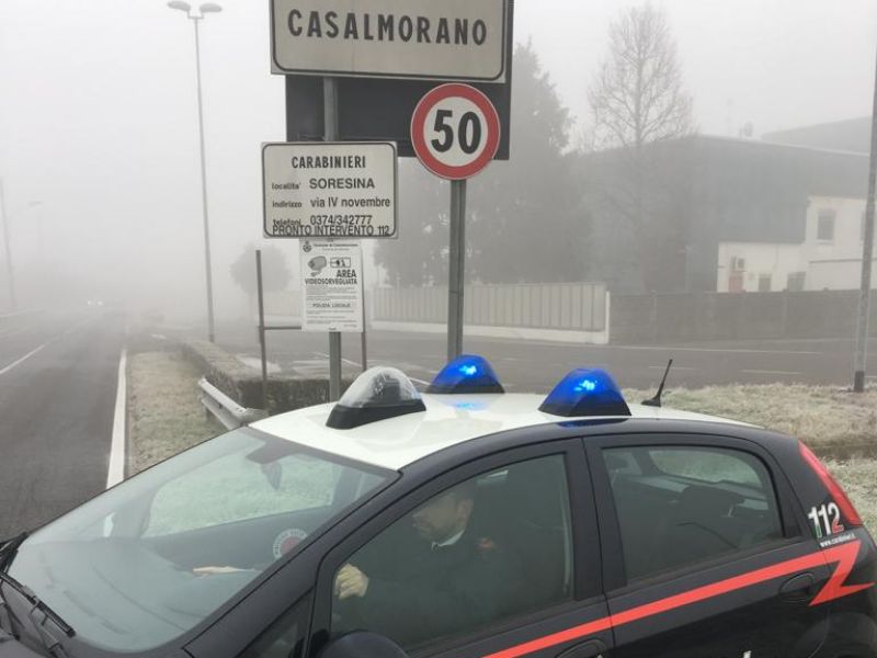 Rapina a mano armata e porto abusivo di armi: denunciato 42enne