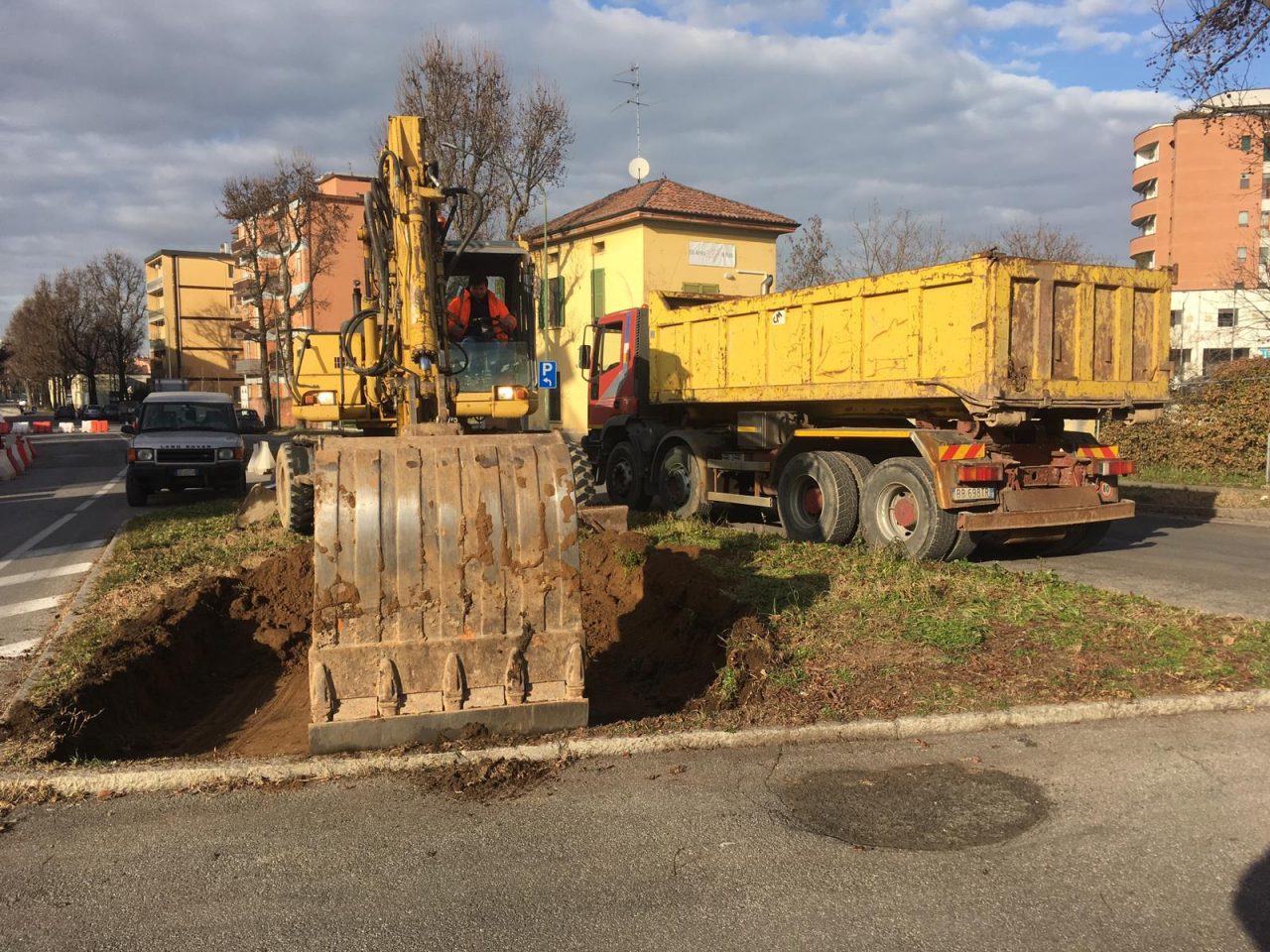 Via dell’Annona: al via i lavori per ripristinare il doppio senso