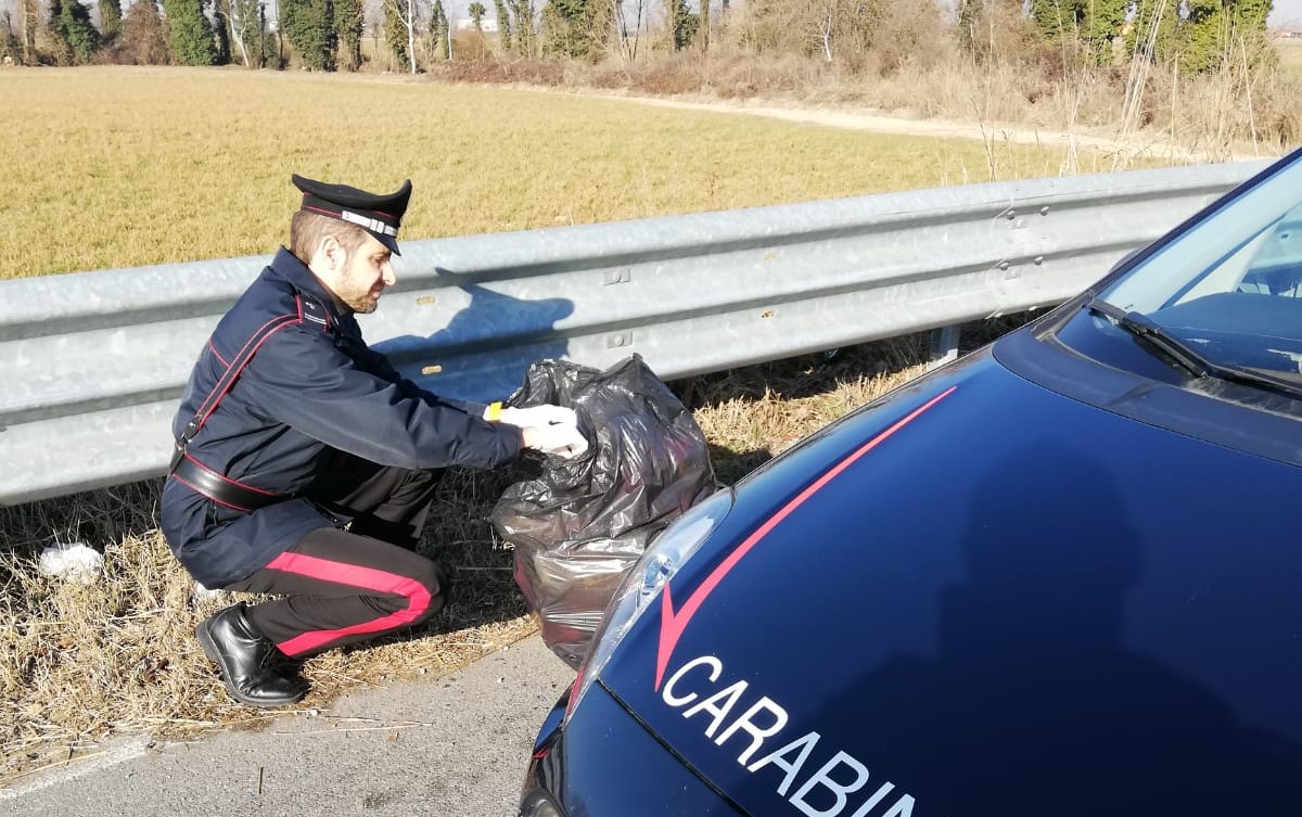 Abbandono rifiuti, multa da 600 euro per tre cremaschi