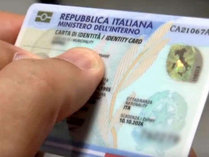 Rallentamenti nel rilascio della carta d’identità elettronica