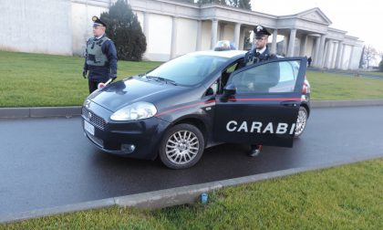 Compra un'auto ma scatta la truffa, denunciati i titolari dell'autosalone