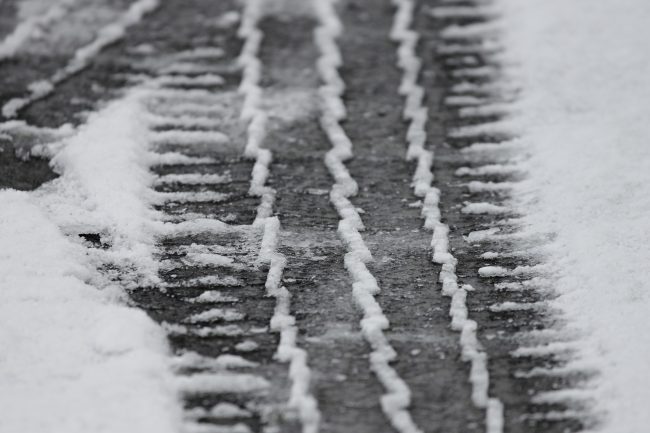 Meteo pazzo: previsioni da 26 centimetri a zero… ma nevica? Nella Bassa pare proprio di sì