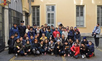 La scuola primaria "Trento e Trieste" visita la Questura