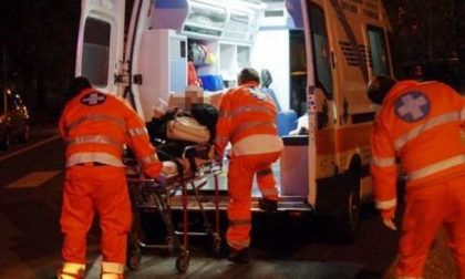 Cade malamente a terra, 59enne in ospedale SIRENE DI NOTTE