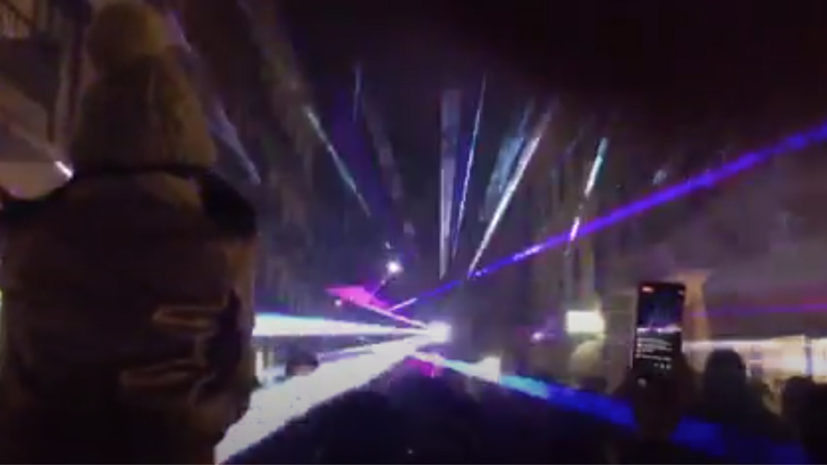 Laser show in corso Garibaldi illumina Cremona VIDEO