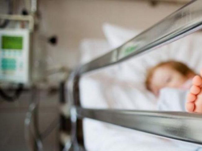 Incidente a Rivarolo, dimessa la madre ancora in ospedale i tre bambini