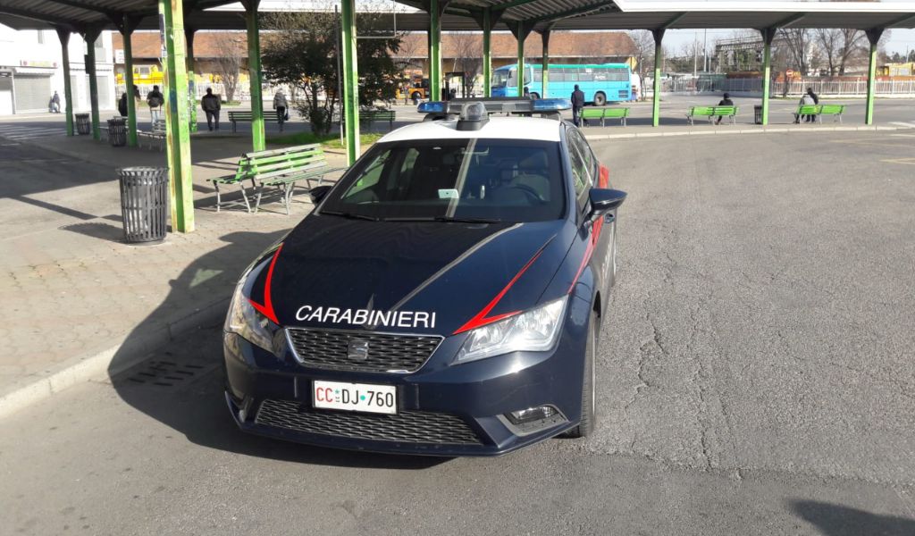 Rissa selvaggia tra Sikh nel piazzale delle corriere: 4 arresti