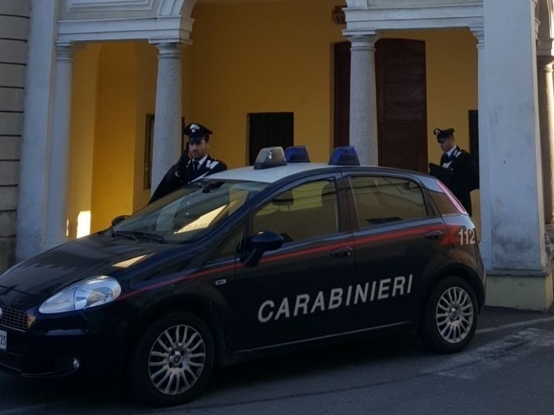 Detenzione illecita di cocaina, denunciata titolare di locale pubblico
