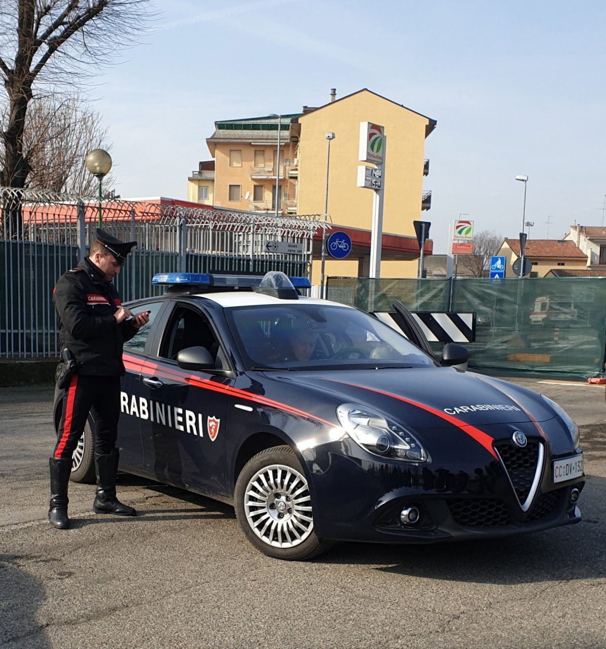 Rapinano il Penny Market, li beccano allo stadio Zini