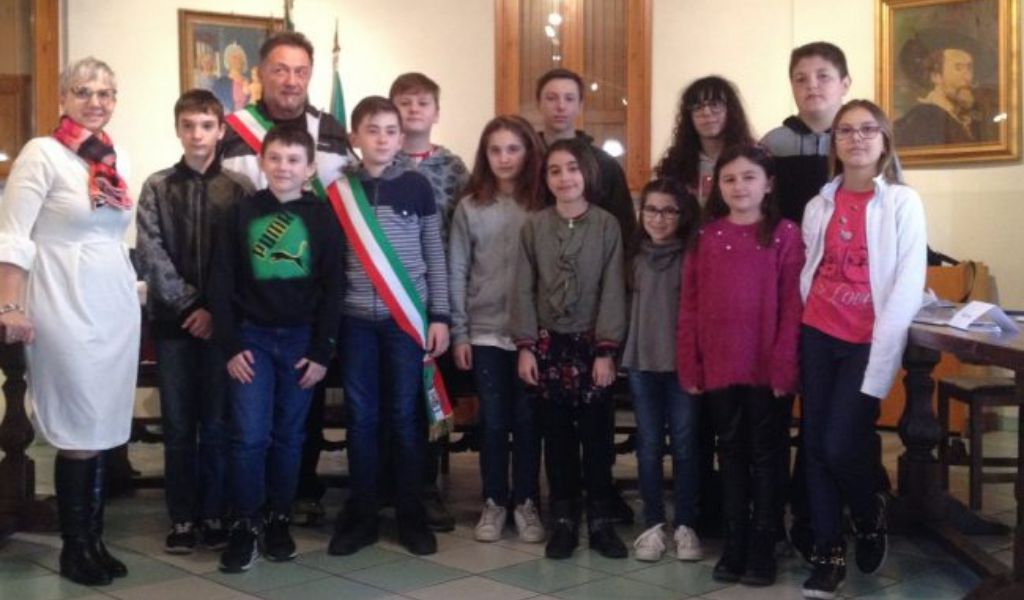 Consiglio dei ragazzi: eletto il baby sindaco di Vailate