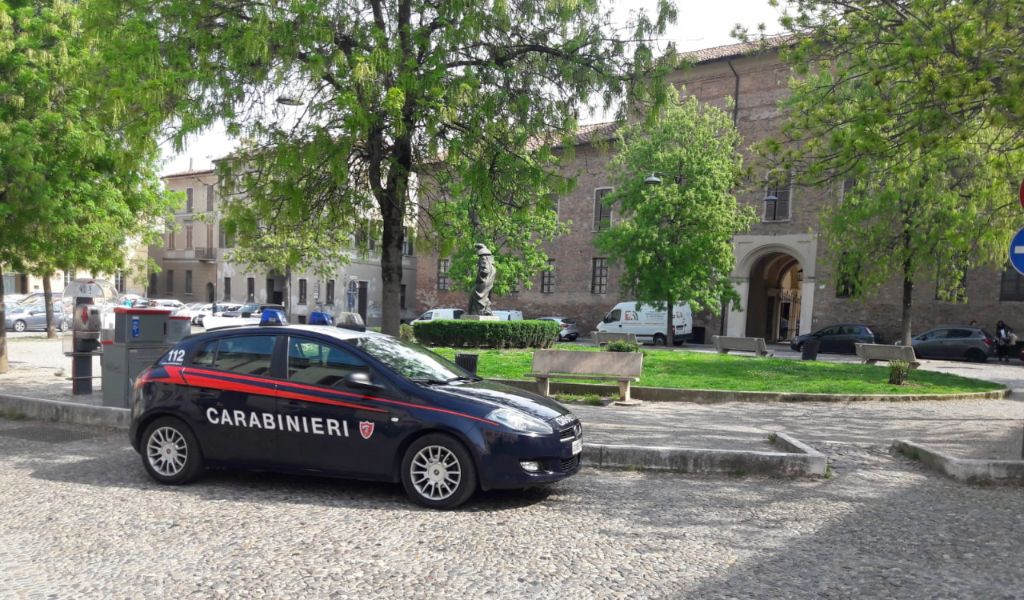Droga negli slip, denunciato studente 16enne spacciatore